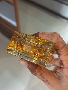 Burberry Goddess Perfume