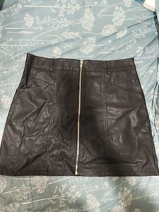 Chic Black leather Mini Skirt