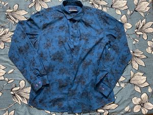 Mast &amp; Harbour Men Navy Blue and Black Floral Prin