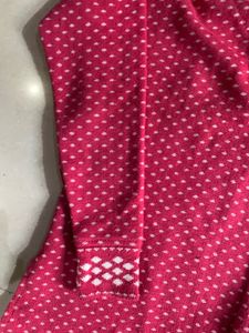 woolen Pink Embroidered Kurta