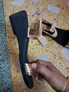 Sandal