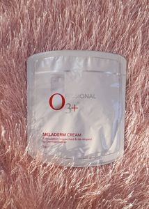Professional 03+ Meladerm Cream
