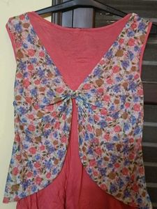 Floral Print Sleeveless Top