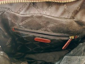 Hidesign Sling Bag