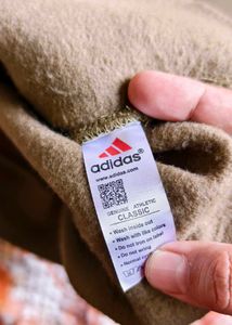 Adidas Sweatshirt