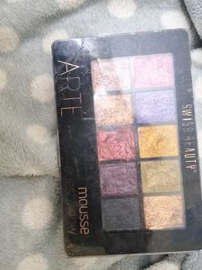 Swiss Beauty Eyeshadow Palette