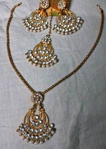 Gold-White tone Crystal & Pearl Jewelry Set