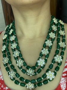 Emerald Green Floral Necklace