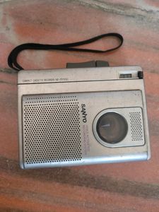 Sanyo Brand Vintage Tap Recorder With Other Fea
