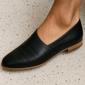 Leather Black Slippers