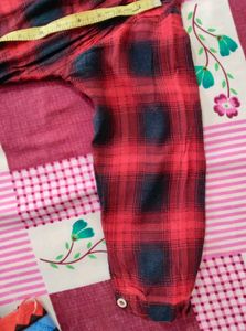 Red &amp; Black Pattern Shirt