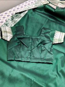 Elegant Bottle Green Banarasi Silk Saree