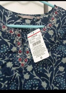 Avaasa Navy Blue Printed Kurta