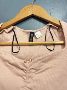 cute h&m top