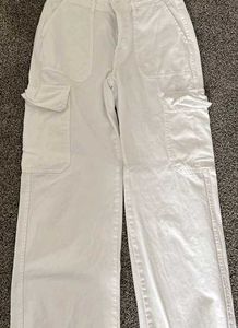 Off-White Wide Leg Cargo Pants🫶🏽✨️🌿