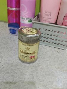 Sandal And Rose Face Pack
