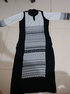 Elegant Black & White Kurta