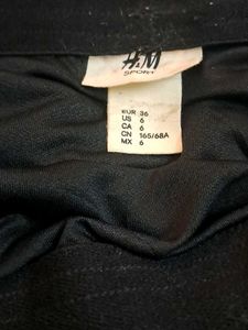 H N M Like  New  Sports  Wear