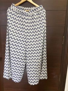 Rangmanch Chevron Print Plazzo ( L/XL)