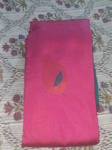Pink Silk Fabric Saree with Leaf Motif