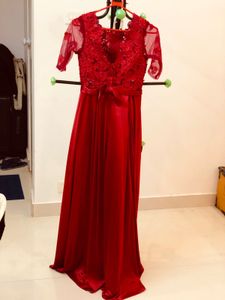 RED   ELAGENT GOWN