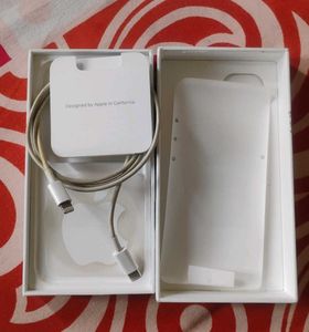 IPhone 13 128gb (Starlight) in best condition