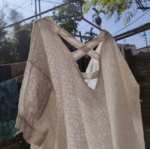 White Backless Top🤍🤍