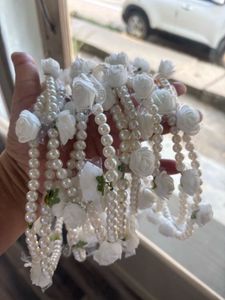 Pearl & Floral Headgear