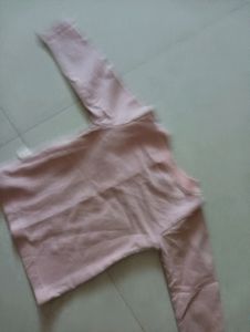 Tshirt for 6 months + baby