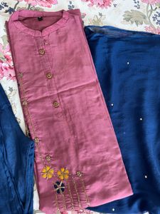 Elegant Embroidered Kurta