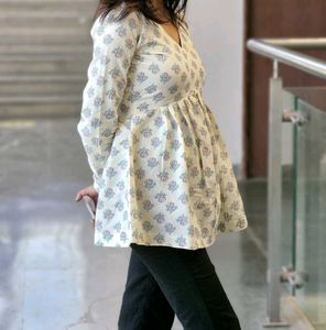 Full Sleeves Short Kurti