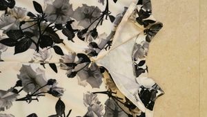 Floral Print Top - Stylish &amp; Chic