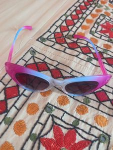 2 Sun Glasses - Unisex For Kids