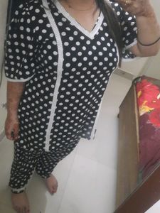 Black Coordset With Whitee LACEE