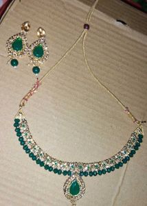 Emerald Green Necklace &amp; Earring Set