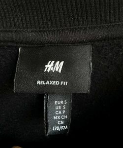 Black H&amp;M Sweatshirt