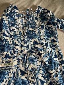 Blue &amp; White Print Anarkali🐦🤍