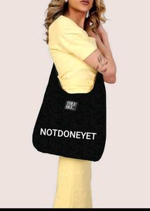 TOTE BAG With adjustable straps