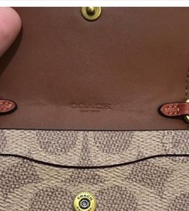 Coach Wallet on Chain