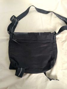 Black Shoulder Bag