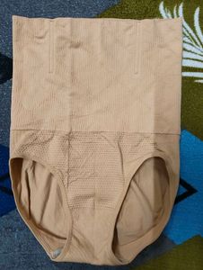 Shapewear High-Waisted Briefs