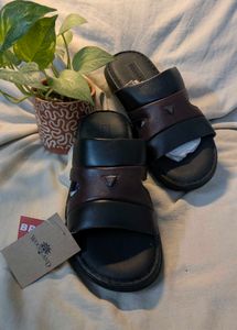 Woodland Leather Slippers size 7🔥