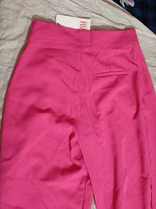 pink pant so stylish