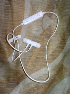 Mi Wireless Bluetooth Neckband New Limited Time🖤