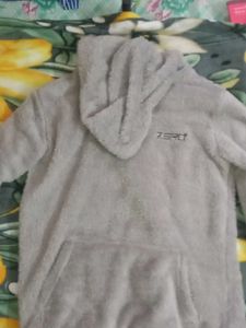 Zero Fuzzy Gray Hoodie - Cozy Comfort
