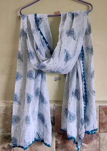 Beautiful Peacock Feather Design Pure Cotton Dupatta