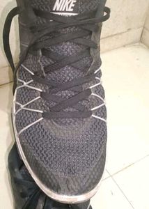 Nike Air zoom shoes orignal (used need a wash)