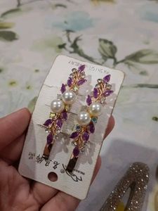 Hair clips