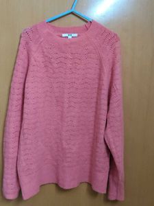 Uniqlo Original Sweater