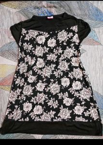 Combo Set Of Butterfly Net Top &amp; Floral Silk Kurta